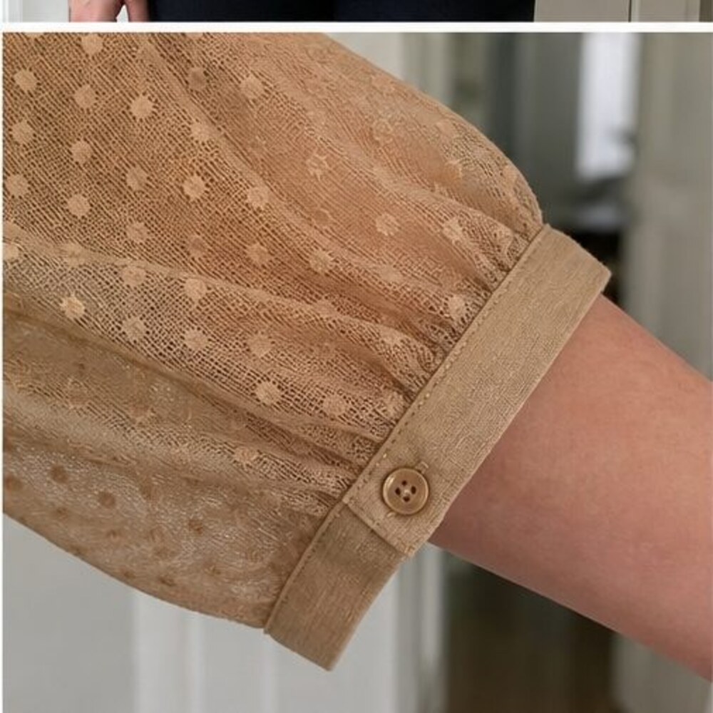 Camel Button Blouse - Picture 5 of 6